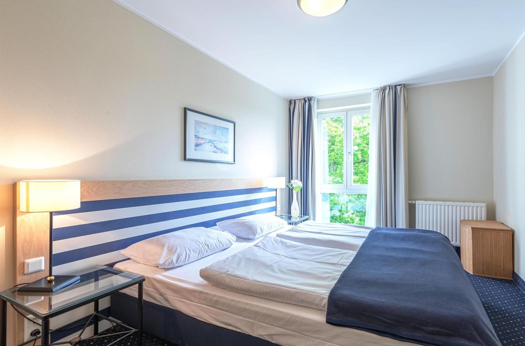 Toni'S Room An Der Seebruecke Zingst Luaran gambar